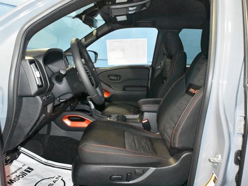 New 2026 Nissan Frontier PRO-4X w/ Tow Package image 5