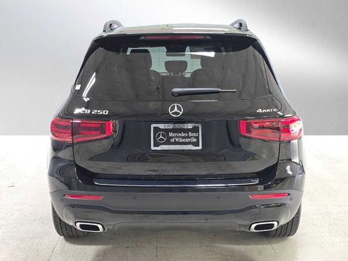 New 2026 Mercedes-Benz GLB 250 4MATIC image 4