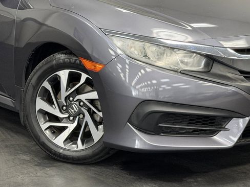 Used 2016 Honda Civic EX image 4