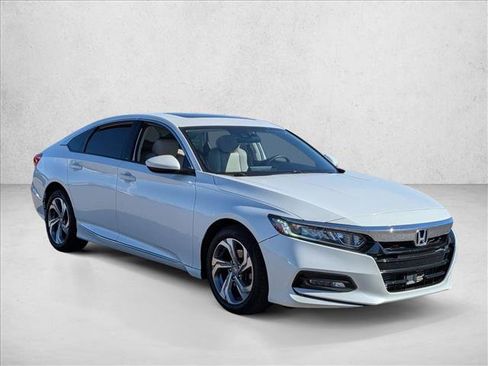 Used 2020 Honda Accord EX image 3