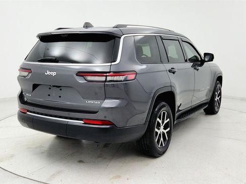 Used 2023 Jeep Grand Cherokee L Limited w/ Luxury Tech Group II AWD/4WD image 5