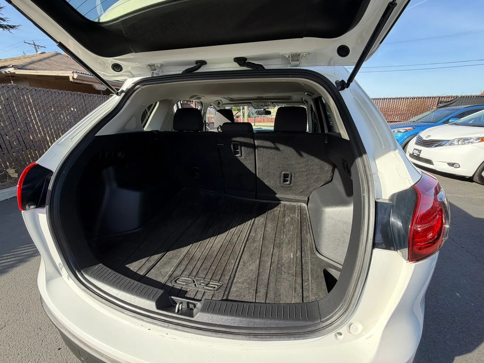 Used 2016 MAZDA CX-5 Touring w/ Bose/Moonroof Package AWD/4WD image 12