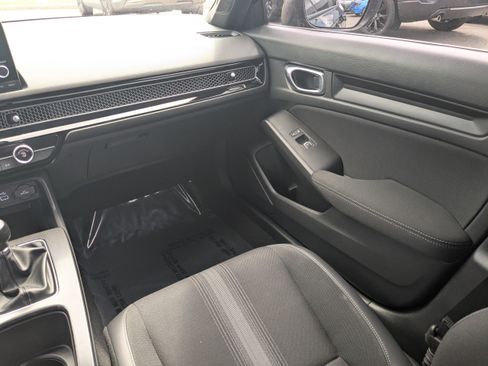 Used 2023 Honda Civic Sport image 15