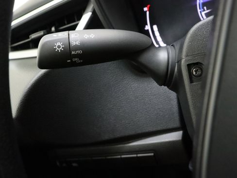 Used 2026 Toyota Corolla LE image 23