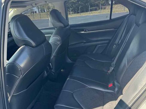 Used 2021 Toyota Camry XSE image 10