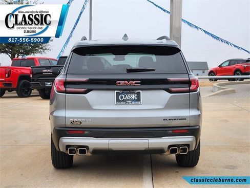 Used 2025 GMC Acadia Elevation image 8