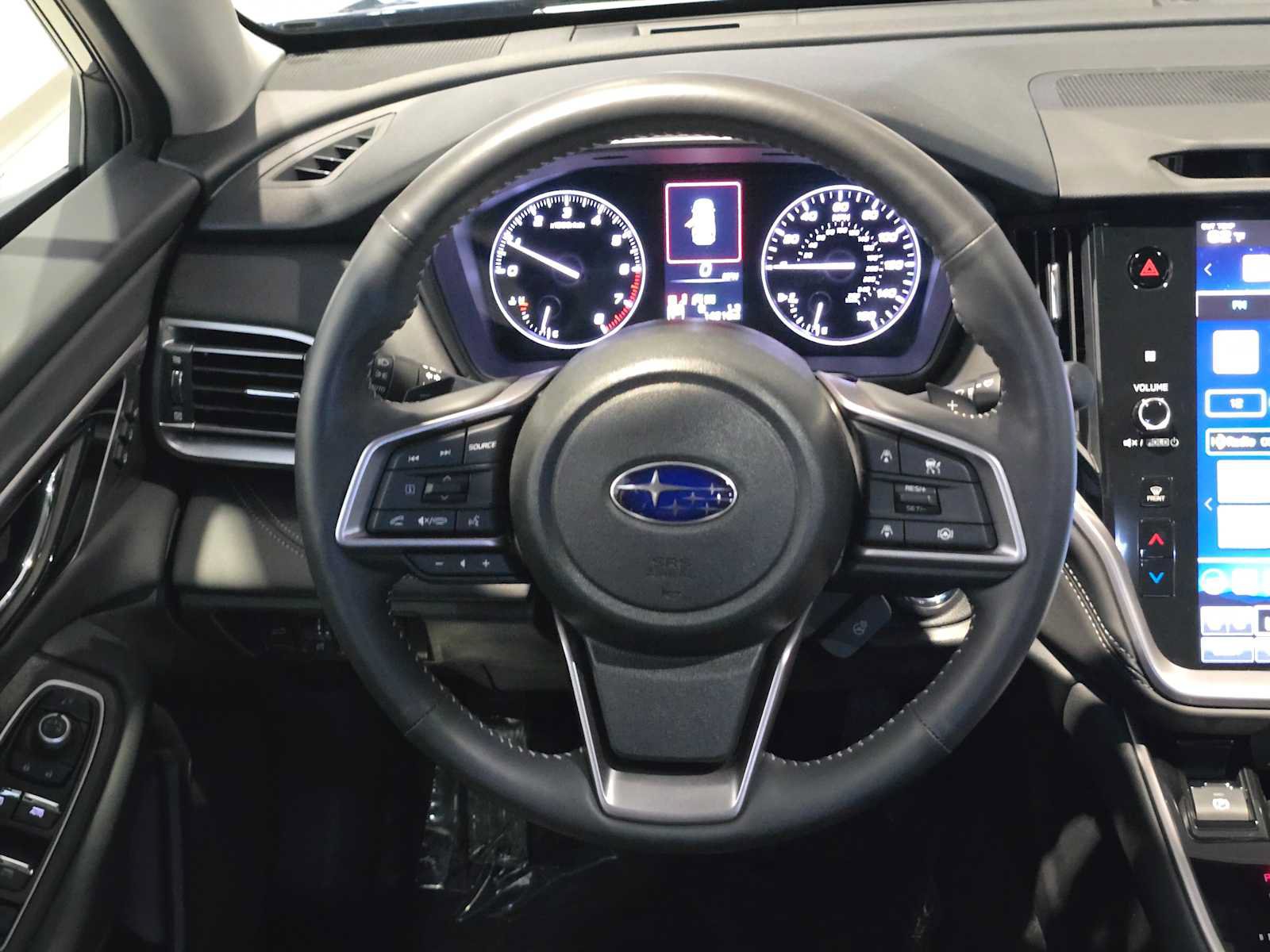 Used 2025 Subaru Outback Touring w/ Tech Package 3 AWD/4WD image 20