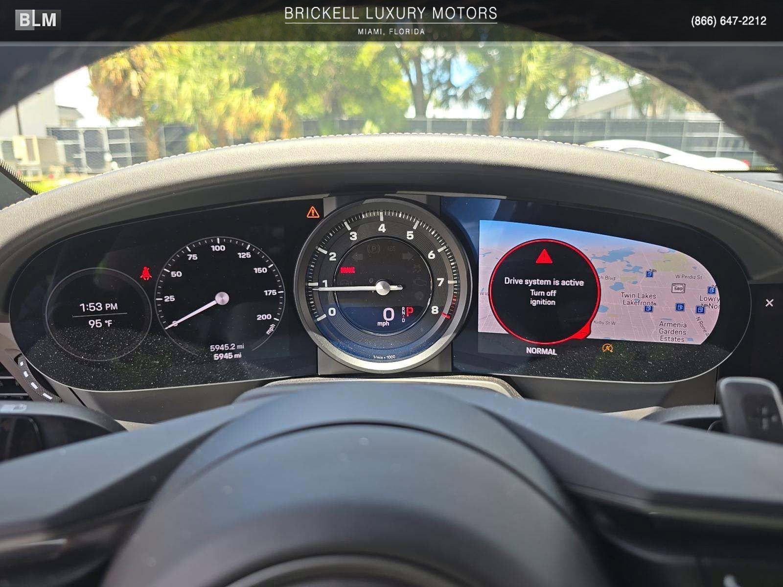 Used 2022 Porsche 911 Carrera RWD image 4
