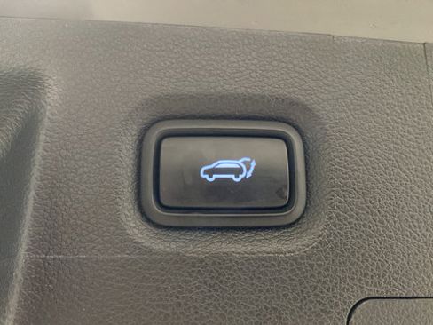 Used 2021 Hyundai Santa Fe Limited FWD image 27