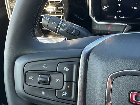 New 2026 GMC Sierra 1500 Elevation image 32