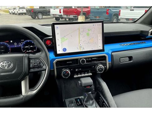 Used 2024 Toyota Tacoma TRD Sport image 7
