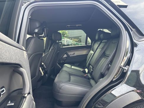 New 2026 Land Rover Range Rover Sport SE AWD/4WD image 15