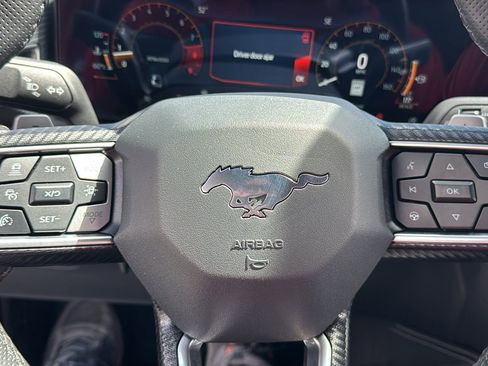 Used 2025 Ford Mustang GT Premium RWD image 19