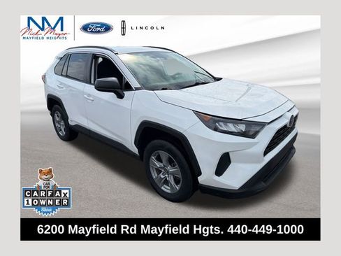 Used 2022 Toyota RAV4 LE AWD/4WD image 1
