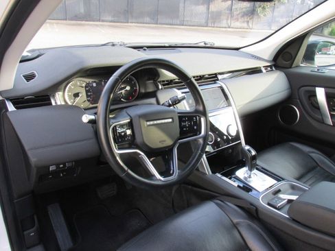 Used 2021 Land Rover Discovery Sport S image 4