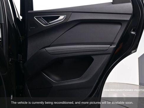 Used 2024 Audi Q4 e-tron Premium Plus w/ Premium Plus image 34