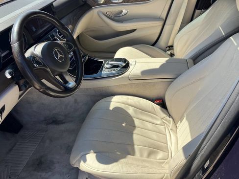 Used 2017 Mercedes-Benz E 300 image 11