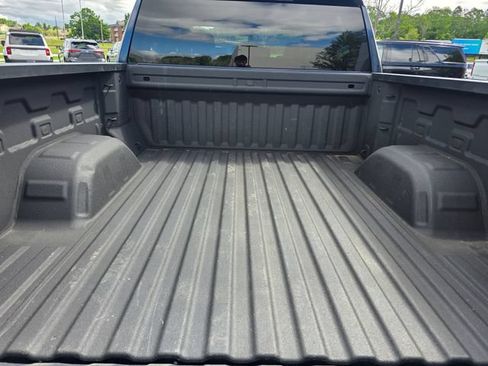 Used 2023 Chevrolet Silverado 1500 LT AWD/4WD image 4