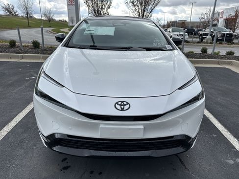 New 2026 Toyota Prius Nightshade image 3
