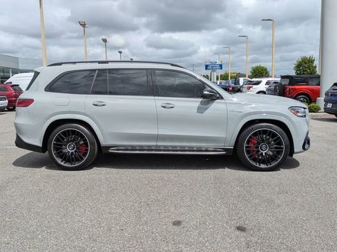 Used 2024 Mercedes-Benz GLS 63 AMG 4MATIC image 3
