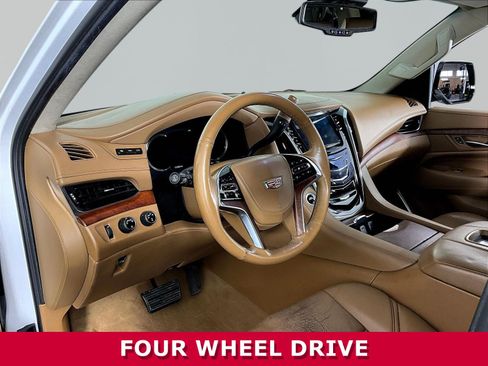 Used 2016 Cadillac Escalade ESV Platinum AWD/4WD image 16