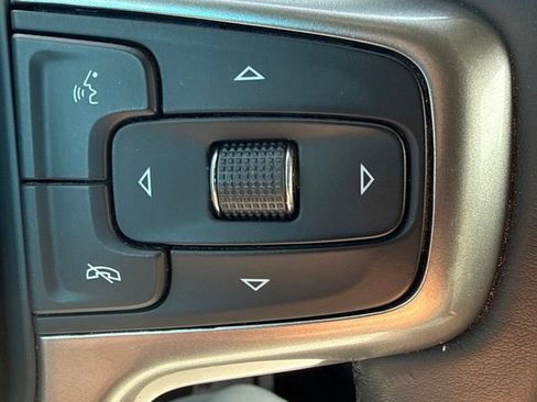 Used 2019 Chevrolet Silverado 1500 LT w/ All-Star Edition AWD/4WD image 21