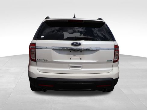 Used 2014 Ford Explorer Limited w/ Equipment Group 302A AWD/4WD image 12