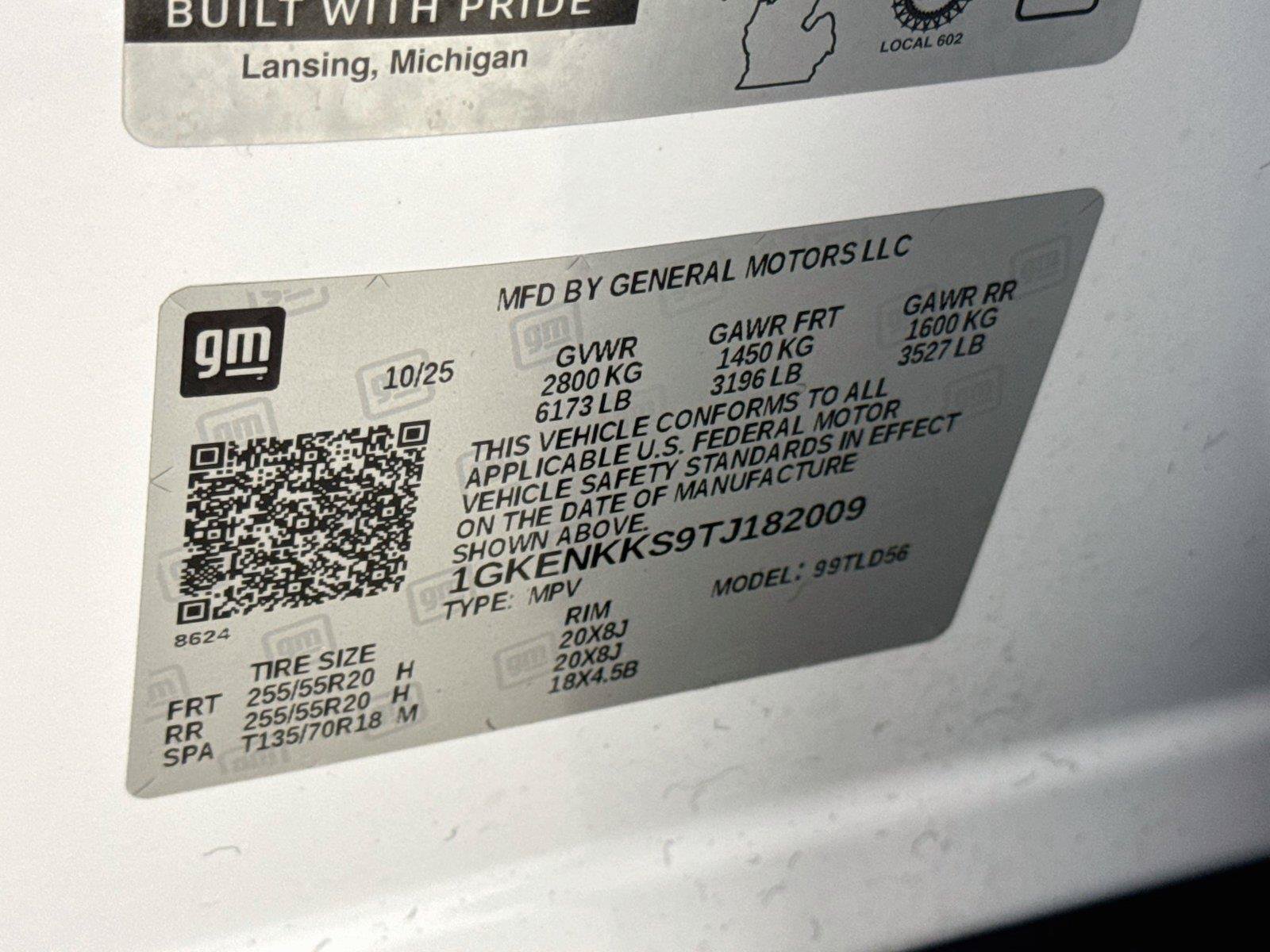 Used 2026 GMC Acadia Elevation w/ Elevation Premium Package FWD image 32