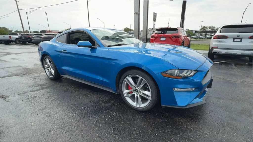 Used 2019 Ford Mustang Premium RWD image 2