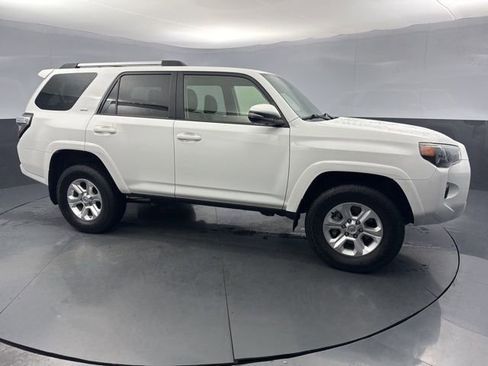 Used 2024 Toyota 4Runner SR5 Premium w/ Moonroof Package image 10