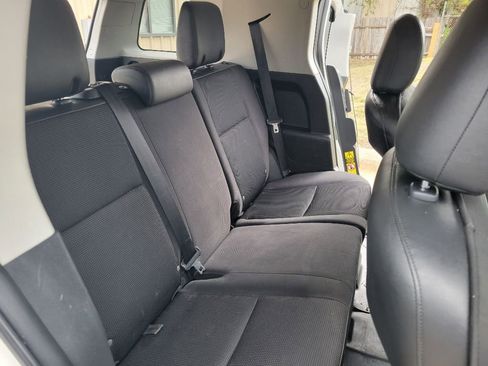 Used 2014 Toyota FJ Cruiser 2WD image 16