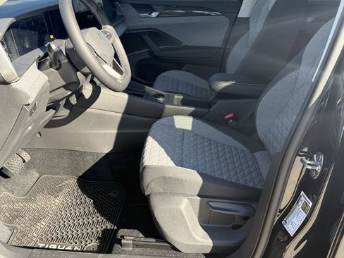 New 2026 Volkswagen Tiguan S FWD image 12