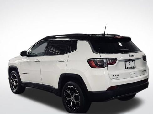 Used 2024 Jeep Compass Limited AWD/4WD image 9