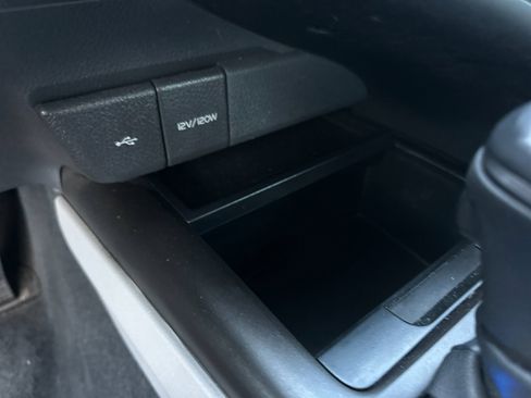 Used 2024 Toyota Camry SE image 26