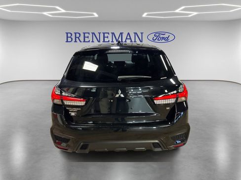 Used 2025 Mitsubishi Outlander Sport SE AWD/4WD image 6
