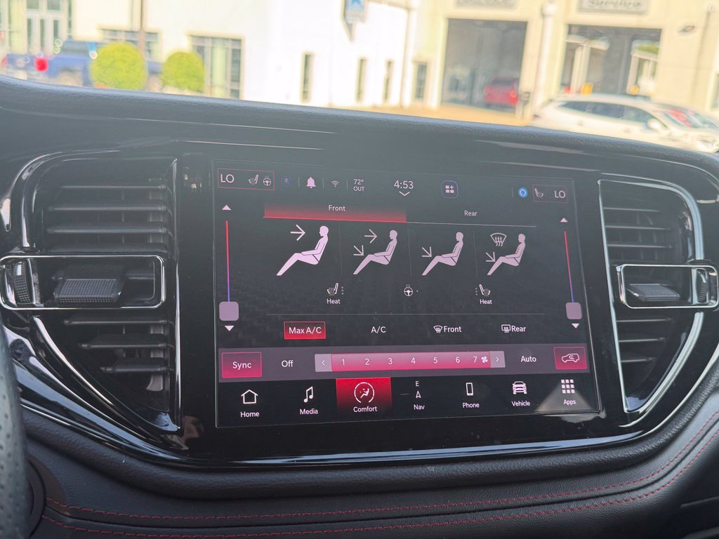 Used 2025 Dodge Durango GT AWD/4WD image 22