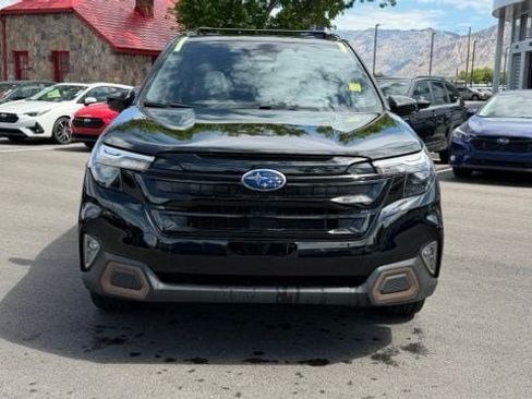 Used 2025 Subaru Forester Sport w/ Popular Package #1 AWD/4WD image 8