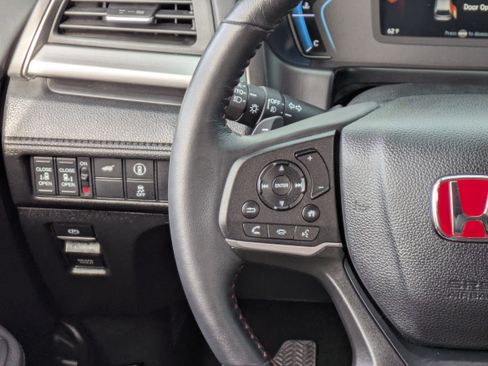 Used 2024 Honda Odyssey Sport image 24