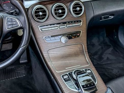 Used 2018 Mercedes-Benz C 300 Cabriolet image 8