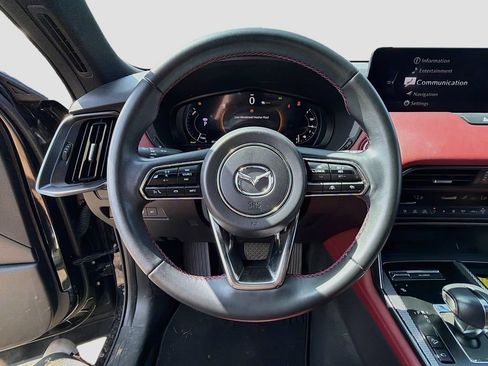 Used 2025 MAZDA CX-70 Plug-In Hybrid w/ Premium Plus AWD/4WD image 11