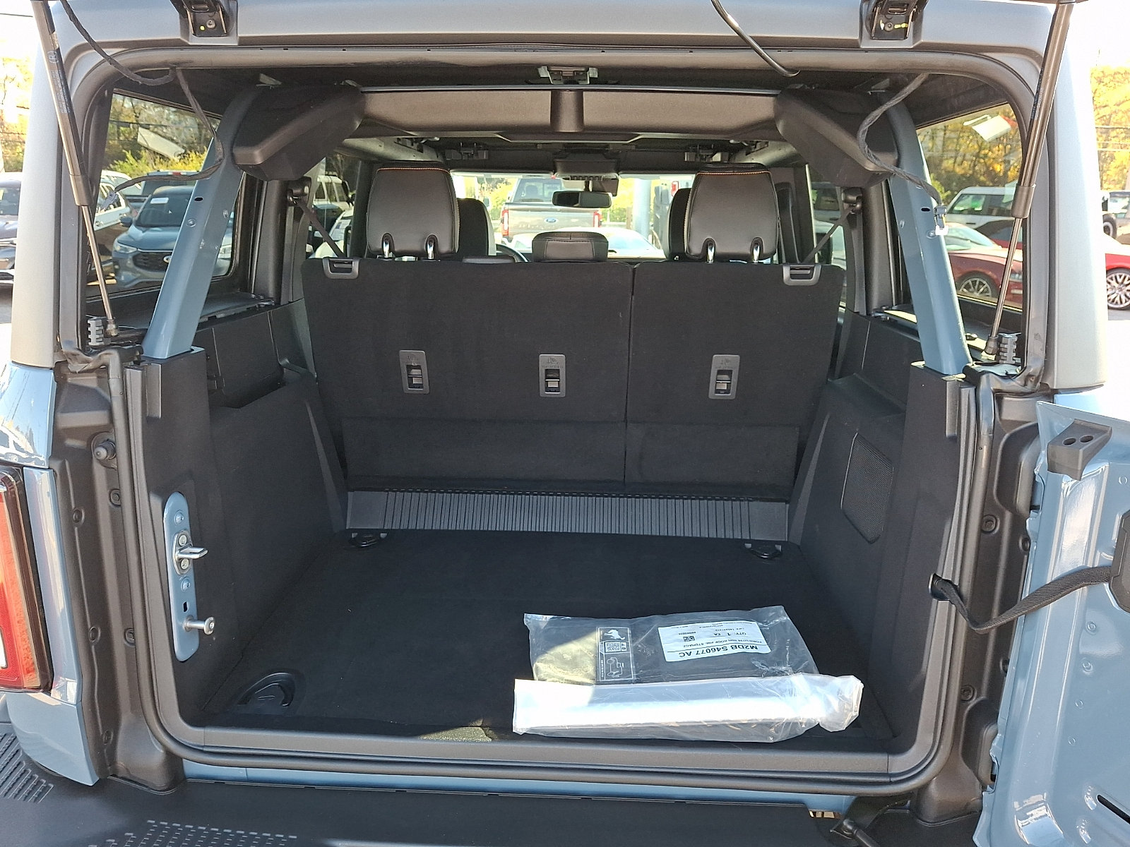 Used 2024 Ford Bronco Badlands AWD/4WD image 28