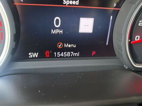 Used 2019 Chevrolet Silverado 1500 High Country w/ Technology Package AWD/4WD image 38