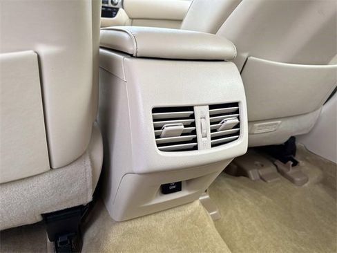 Used 2014 Lexus ES 350 w/ Luxury Package image 16