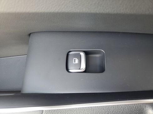 New 2026 Kia Sorento LX image 15