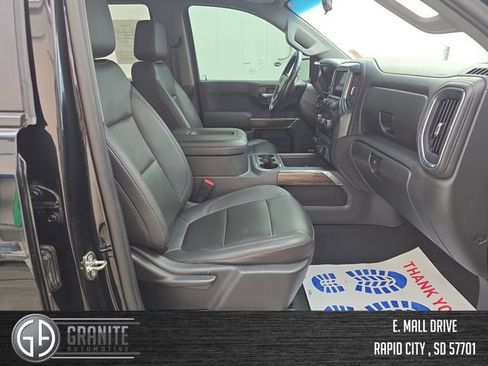 Used 2021 Chevrolet Silverado 1500 LT Trail Boss w/ Convenience Package II image 39