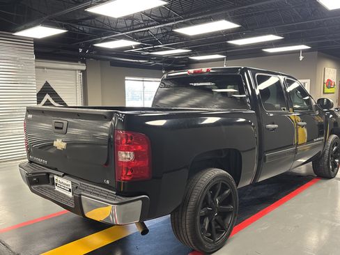 Used 2009 Chevrolet Silverado 1500 LS RWD image 5