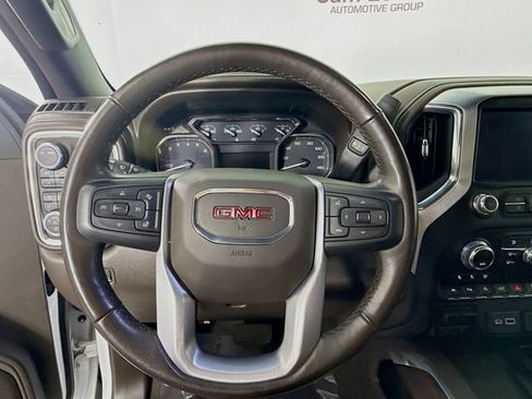Used 2021 GMC Sierra 1500 SLT w/ SLT Premium Plus Package image 11