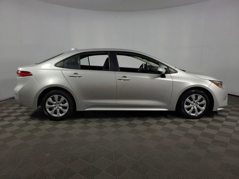 Used 2023 Toyota Corolla LE image 10