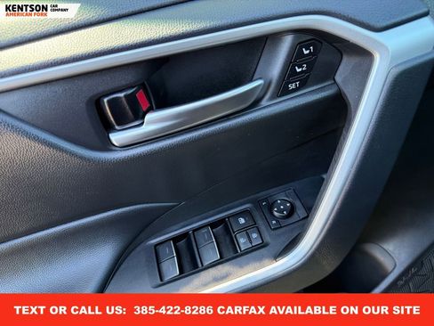 Used 2025 Toyota RAV4 XLE Premium image 23