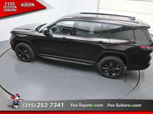 Used 2022 Jeep Grand Cherokee L Limited w/ Luxury Tech Group II AWD/4WD image 34